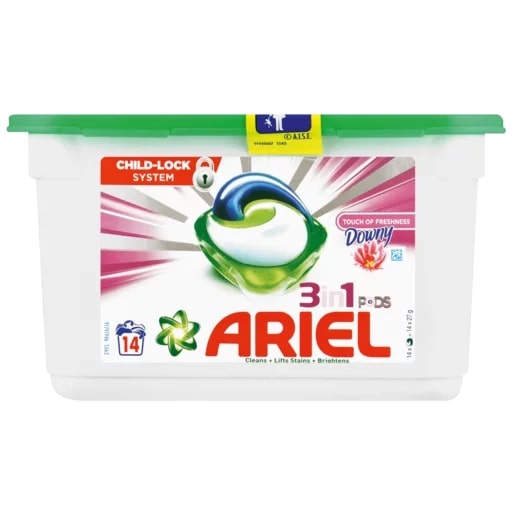 Ariel 3-In-1 With a  Touch of Downy Capsules